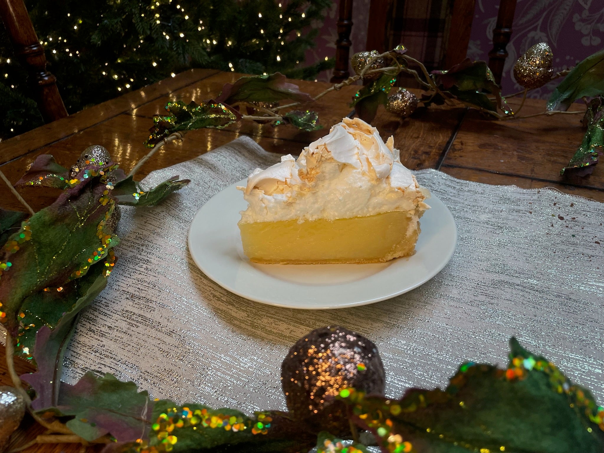 Christmas - 8" Lemon Meringue Pie